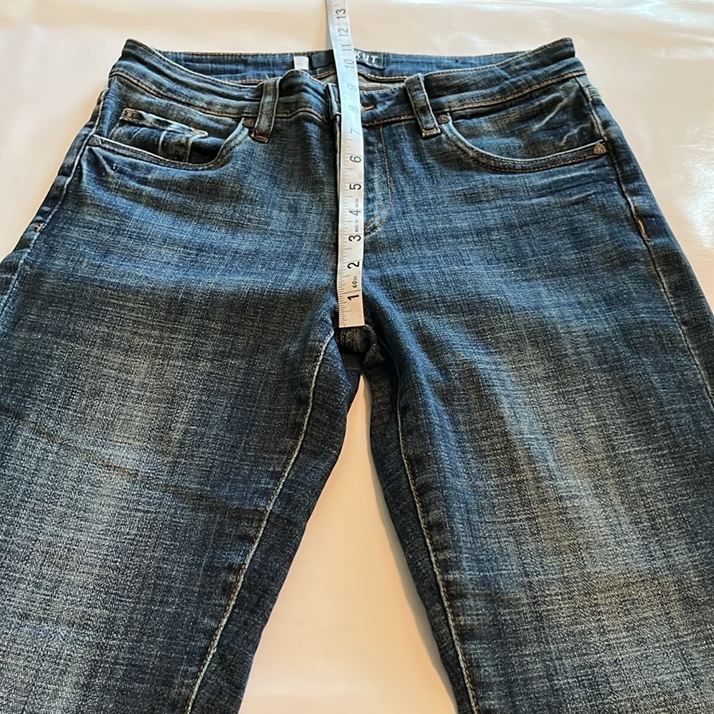 Kut From The Kloth Catherine Crop Straight Leg Mid Rise Size 2 - Picture 6 of 16